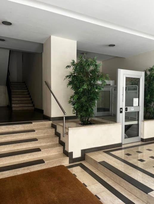 Suite 220 Бари Экстерьер фото